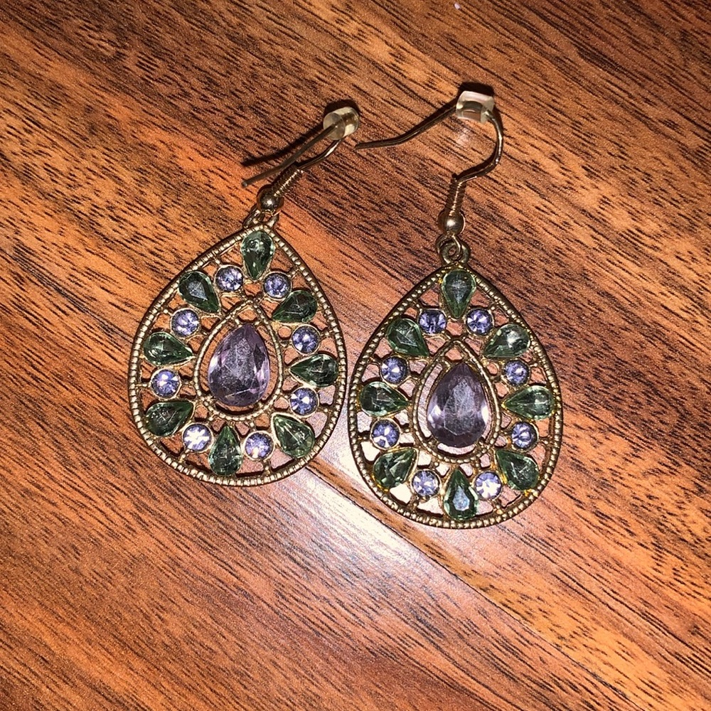 Dangling earrings